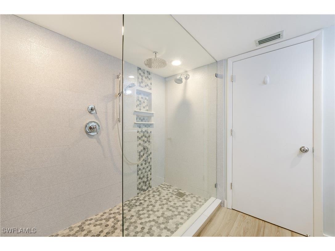 3651 Wild Pines Drive #201 Naples FL 34134 225077118 image20