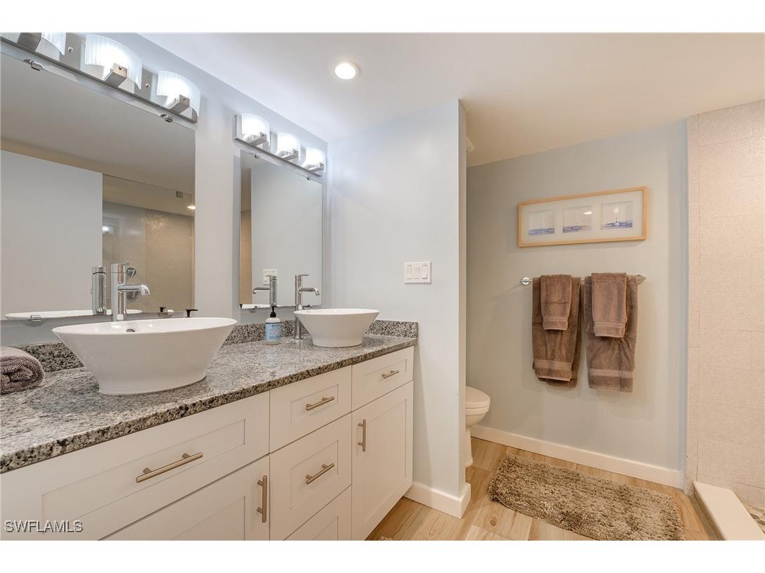 3651 Wild Pines Drive #201 Naples FL 34134 225077118 image21