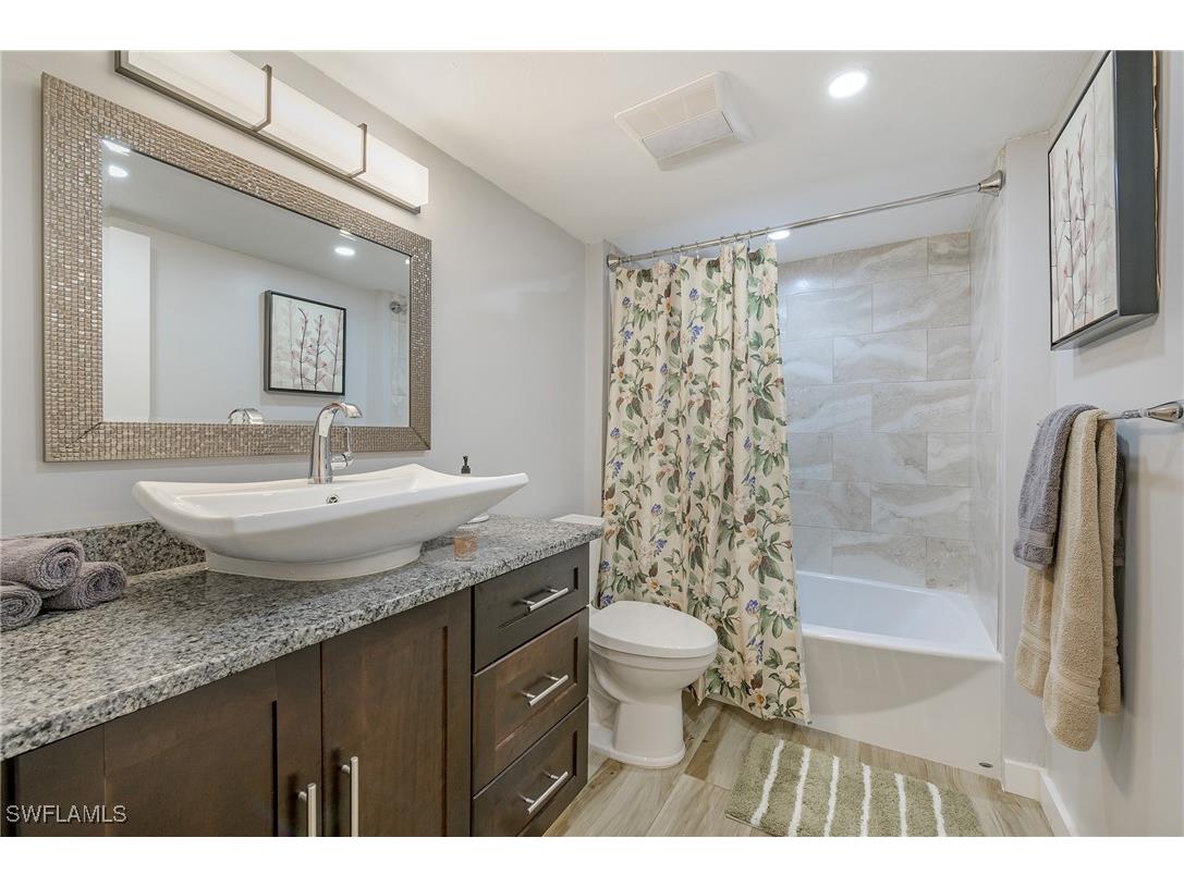 3651 Wild Pines Drive #201 Naples FL 34134 225077118 image24