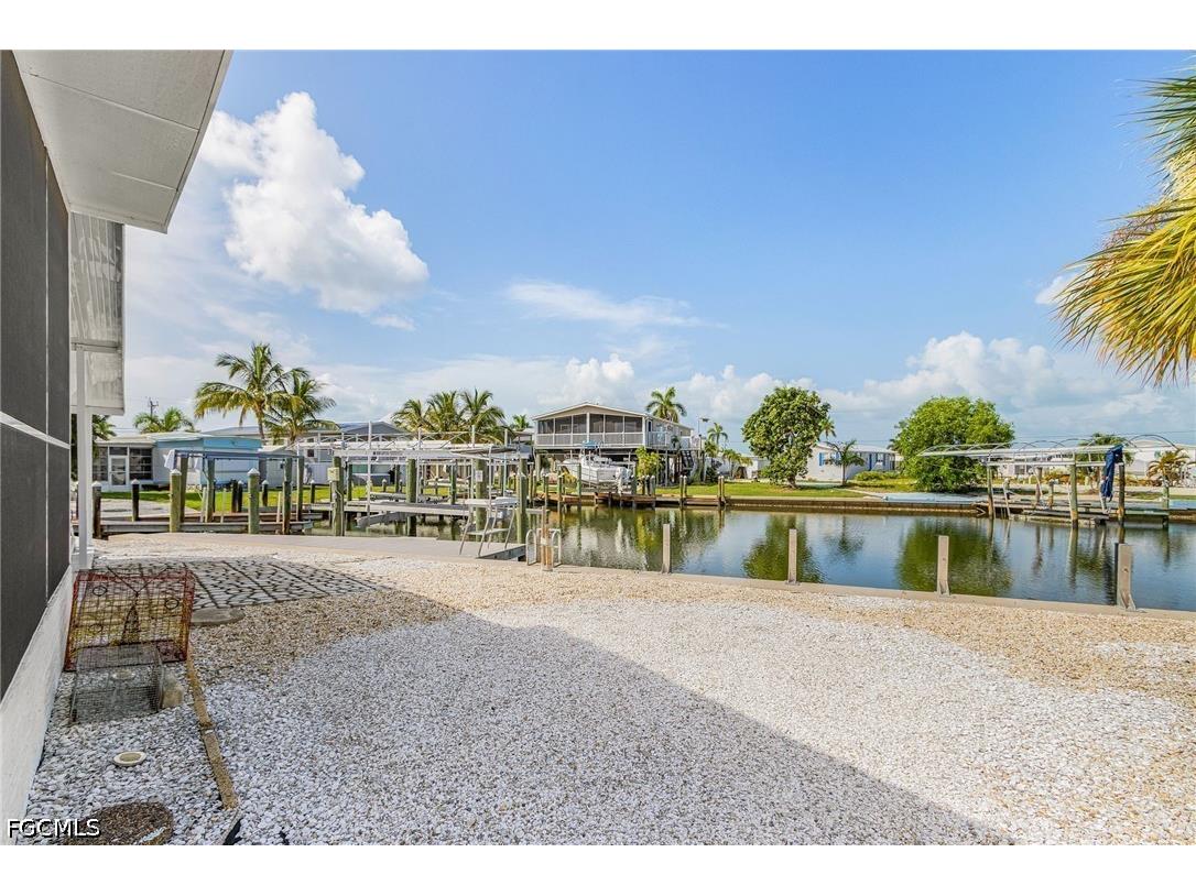 3653 Dewberry Lane Saint James City FL 33956 2026030527 image25