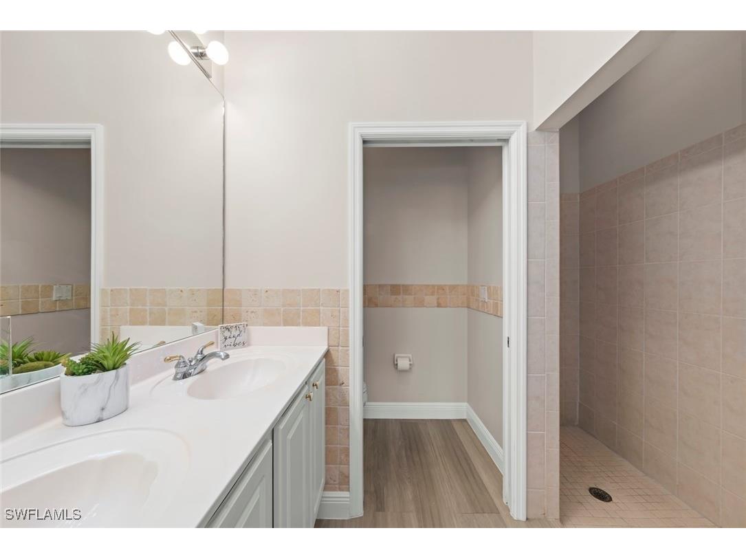 3653 Periwinkle Way #1-27 Naples FL 34114 226003762 image16