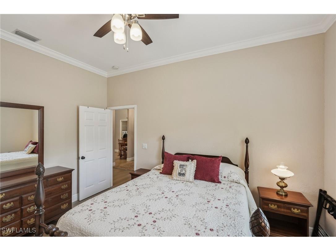 3653 Periwinkle Way Naples FL 34114 225077644 image25