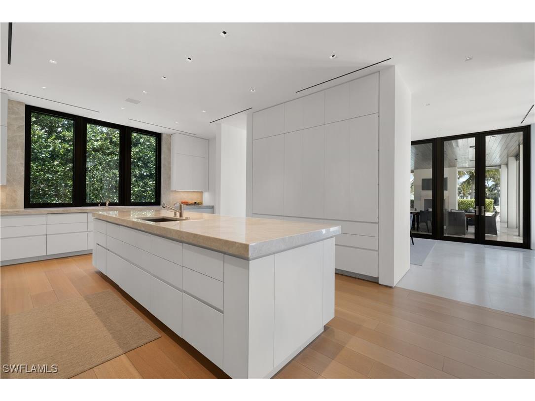 3655 Fort Charles Drive Naples FL 34102 225048632 image14