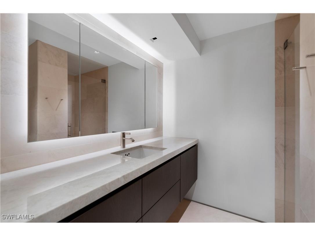 3655 Fort Charles Drive Naples FL 34102 225048632 image18