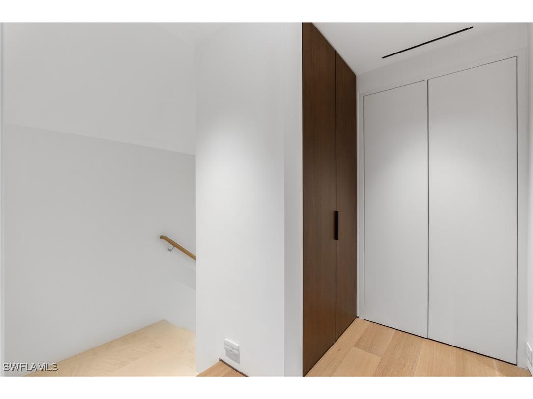 3655 Fort Charles Drive Naples FL 34102 225048632 image20