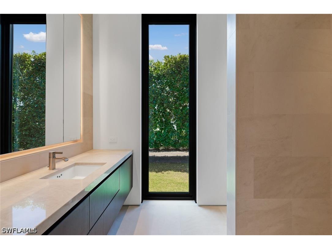 3655 Fort Charles Drive Naples FL 34102 226019200 image32