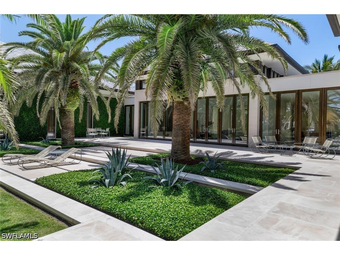 3655 Fort Charles Drive Naples FL 34102 226019200 image40