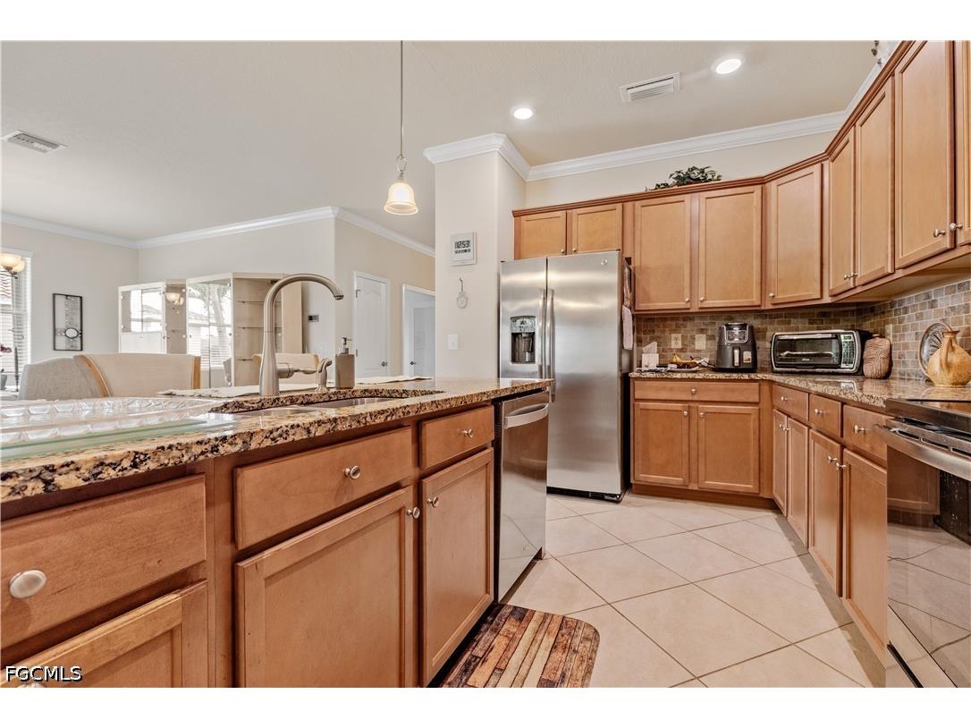 3655 Sugarelli Avenue Cape Coral FL 33909 2026024616 image10