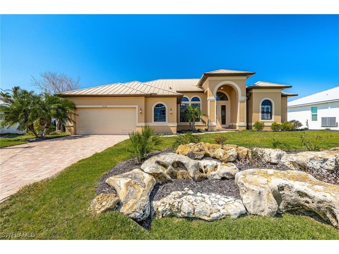 3656 Emerald Avenue Saint James City FL 33956 223033600 image1