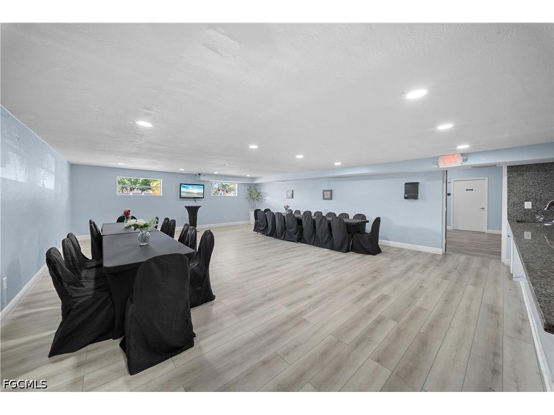3657 Central Avenue Fort Myers FL 33901 2026014880 image19