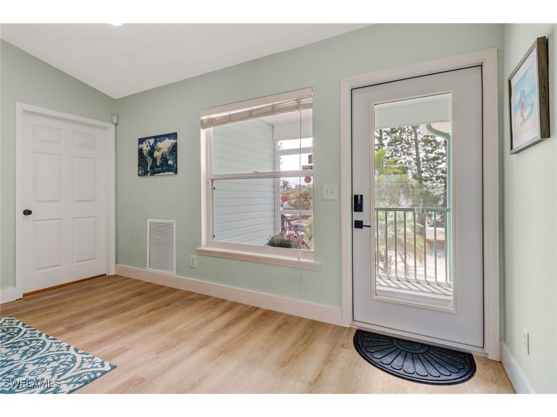 3659 Riviera Circle Bonita Springs FL 34134 225074368 image17