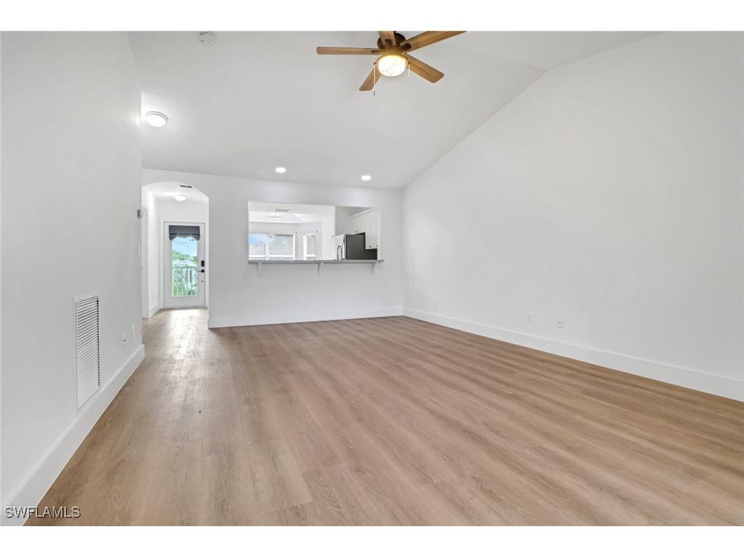 3659 Riviera Circle Bonita Springs FL 34134 225074368 image7