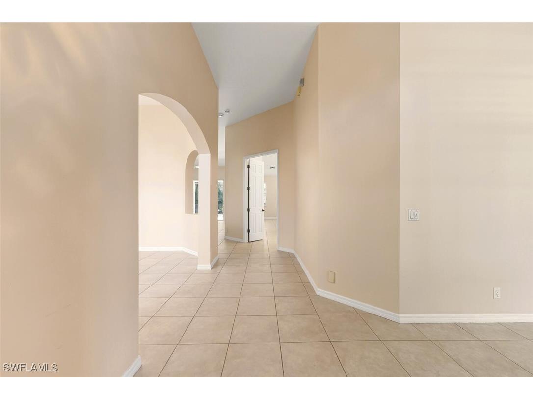 366 Burnt Pine Drive Naples FL 34119 226000429 image3