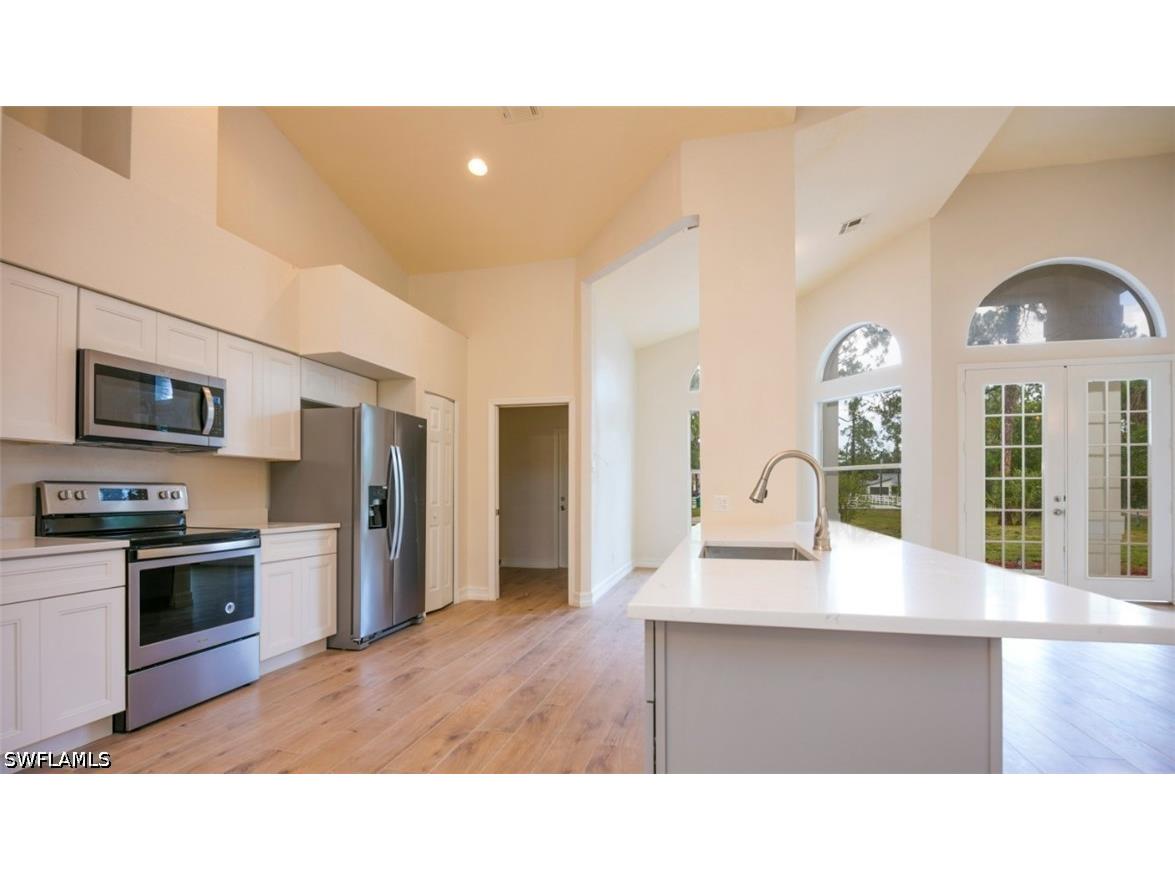 3660 31st Avenue SW Naples FL 34117 226023556 image1