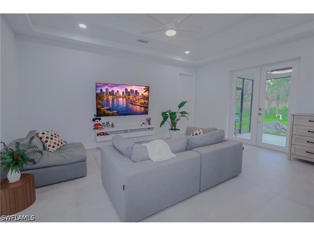 3660 39th Avenue NE Naples FL 34120 226019143 image9