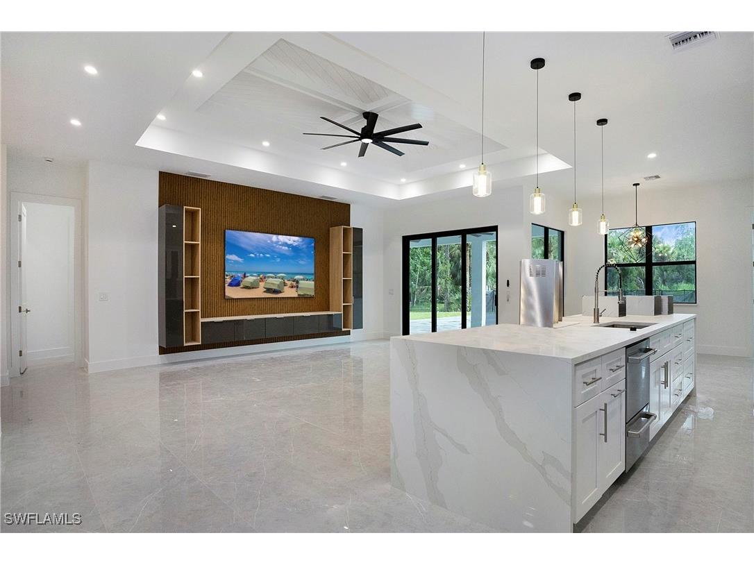 3660 4th Avenue NE Naples FL 34120 225079820 image14