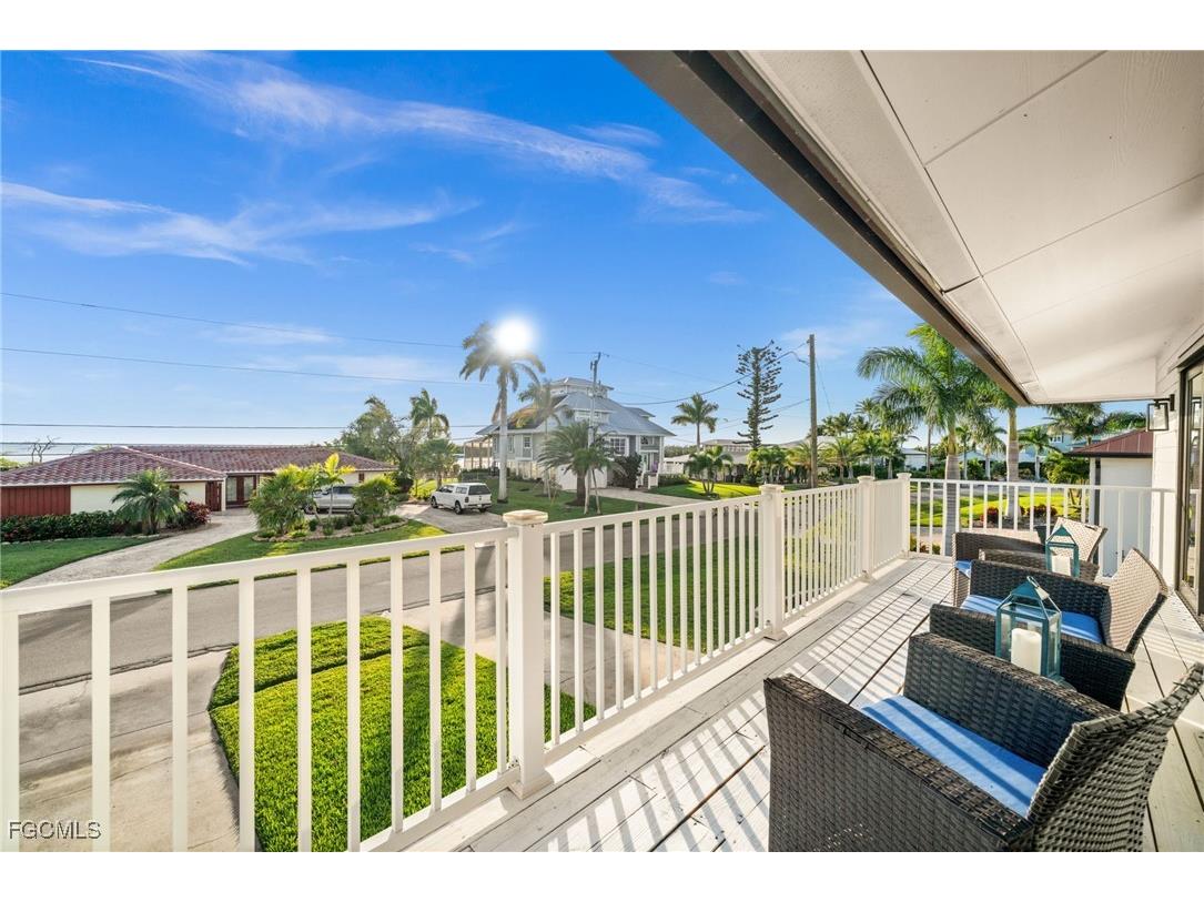 3660 San Carlos Drive Saint James City FL 33956 2025017059 image14