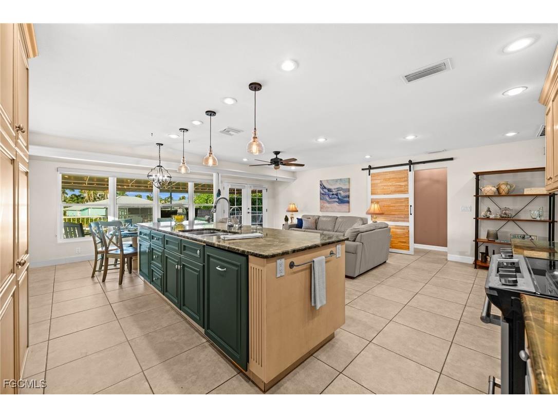 3660 San Carlos Drive Saint James City FL 33956 2025017059 image16