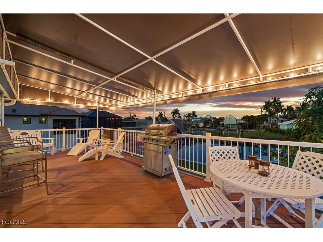 3660 San Carlos Drive Saint James City FL 33956 2025017059 image23