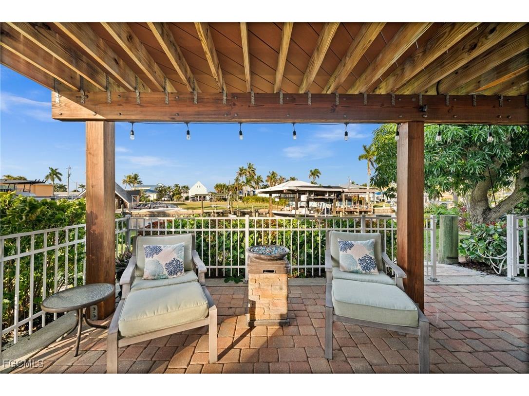 3660 San Carlos Drive Saint James City FL 33956 2025017059 image43