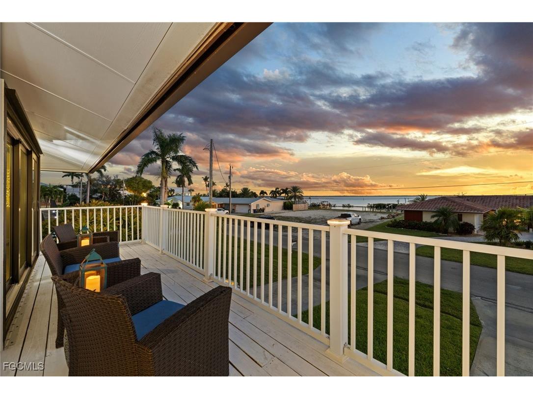 3660 San Carlos Drive Saint James City FL 33956 2025017059 image9