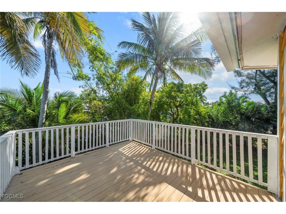 3660 Schooner Lane Saint James City FL 33956 2025016734 image33