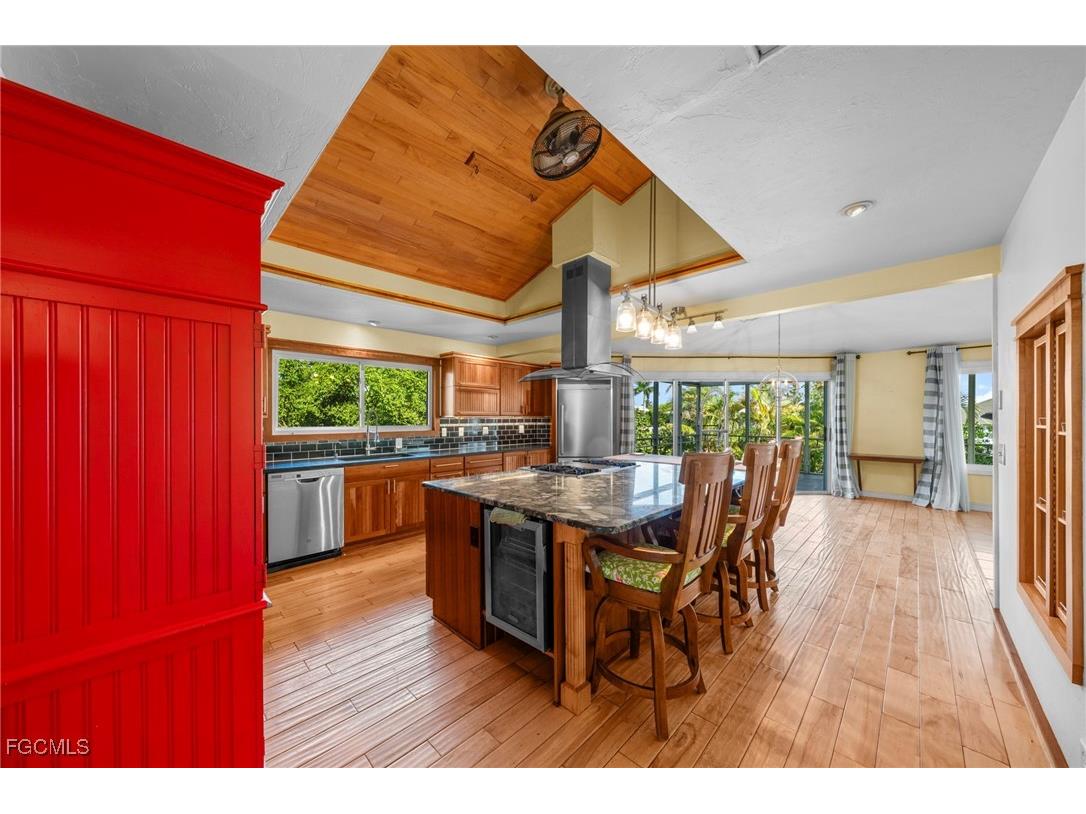 3660 Schooner Lane Saint James City FL 33956 2025016734 image4