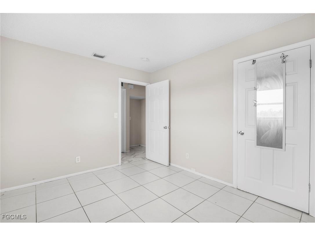 3660 Seminole Avenue Fort Myers FL 33916 2025007150 image14
