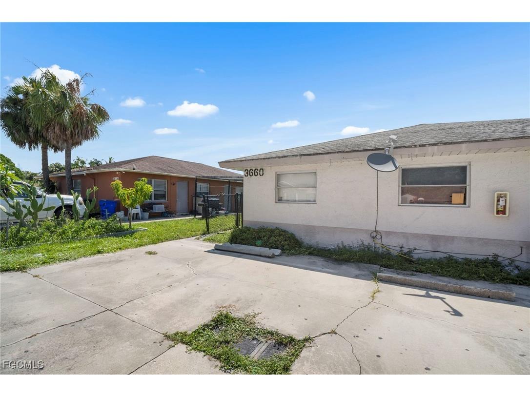 3660 Seminole Avenue Fort Myers FL 33916 2025007150 image3