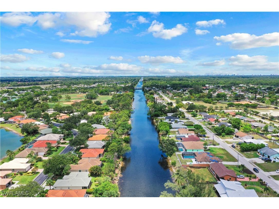 3661 Recreation Lane Naples FL 34116 223040159 image1