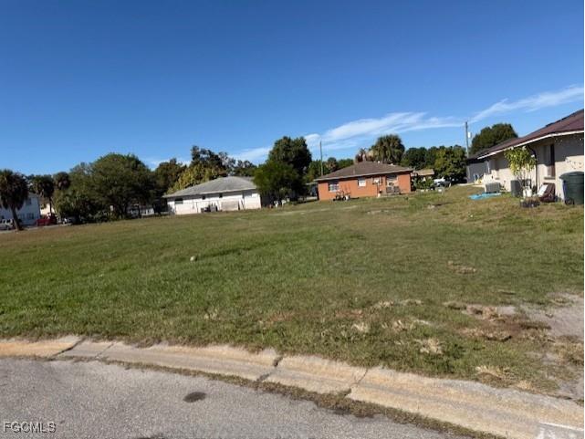 3662 Estelle Street Fort Myers FL 33916 2025025019 image9