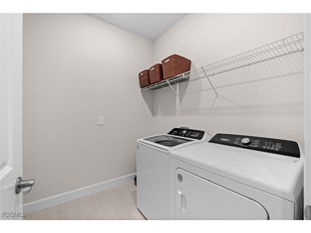 3663 Passion Vine Drive Alva FL 33920 2025012101 image33