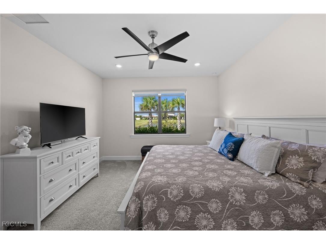 3663 Passion Vine Drive Alva FL 33920 2025012101 image8