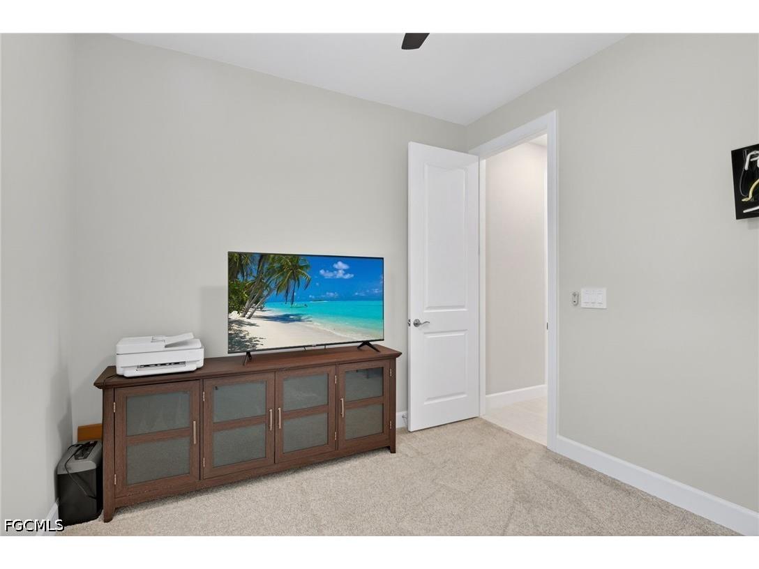 3663 Passion Vine Drive Alva FL 33920 2026019177 image17