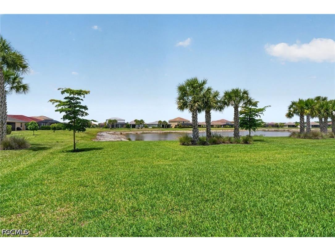 3663 Passion Vine Drive Alva FL 33920 2026019177 image39