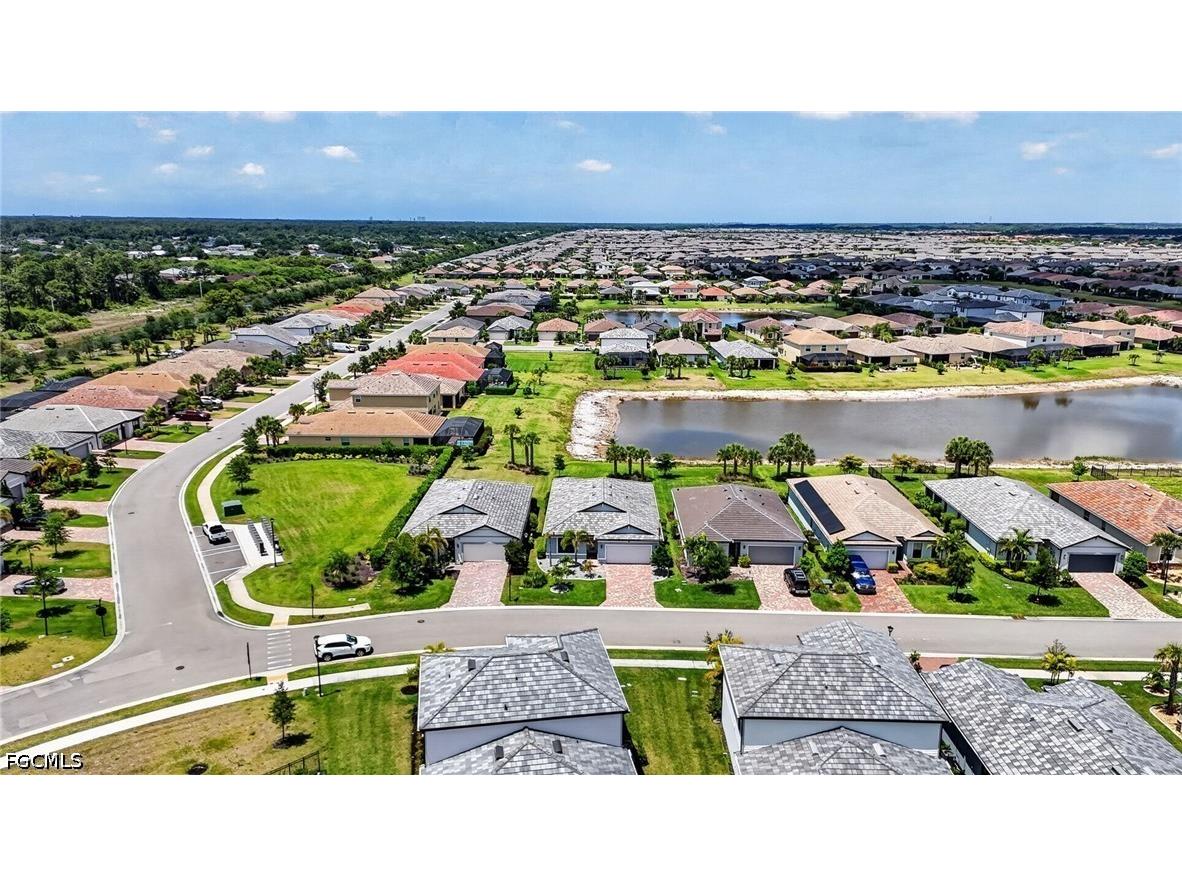 3663 Passion Vine Drive Alva FL 33920 2026019177 image46