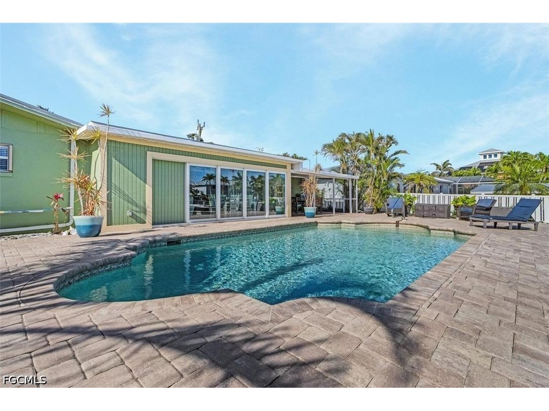3664 Bayview Avenue Saint James City FL 33956 2026018468 image16