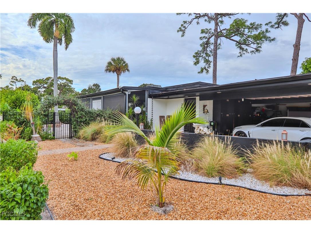 3666 Princeton Street Fort Myers FL 33901 2025019287 image3
