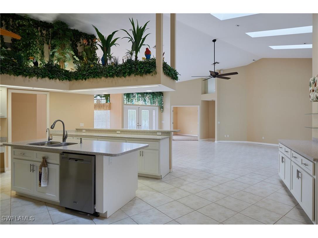 3667 Liberty Square Fort Myers FL 33908 225051806 image7