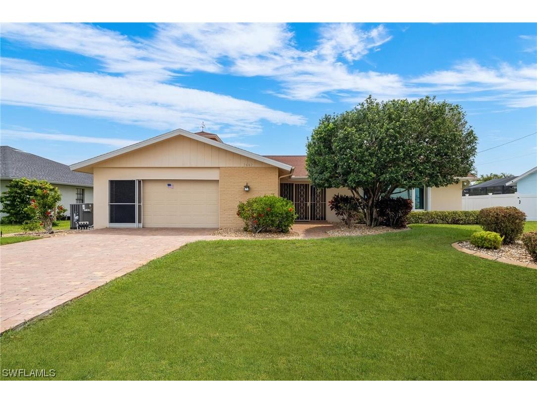 3667 SE 5th Court Cape Coral FL 33904 223055066 image1