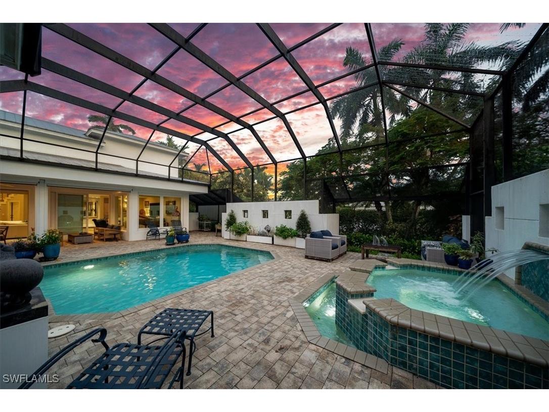 367 5th Avenue N Naples FL 34102 225070286 image30