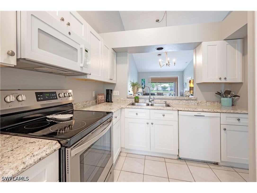 367 Dover Place #1002 Naples FL 34104 226015658 image8