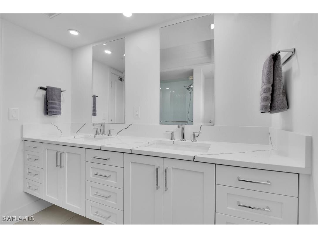 367 Mooring Line Drive Naples FL 34102 225034688 image20