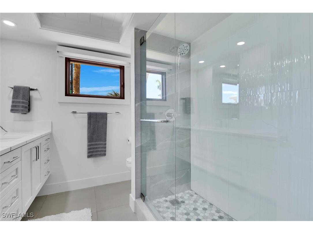 367 Mooring Line Drive Naples FL 34102 225034688 image21