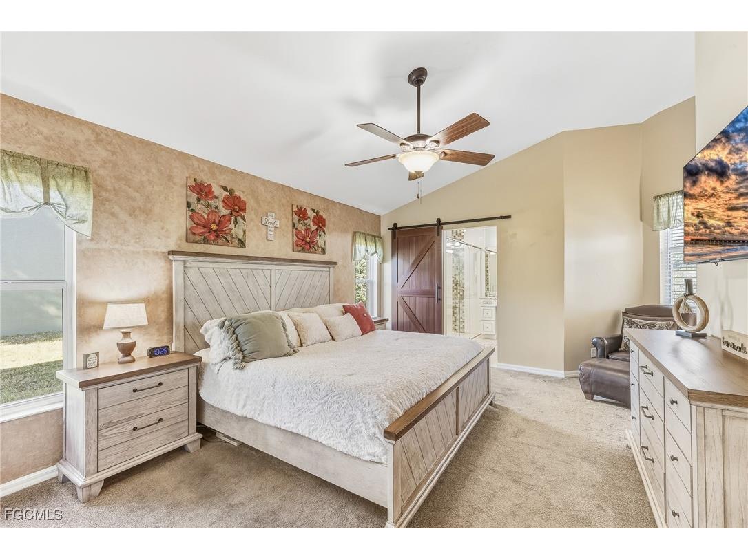 3670 Sunland Lane Estero FL 33928 2026004846 image13