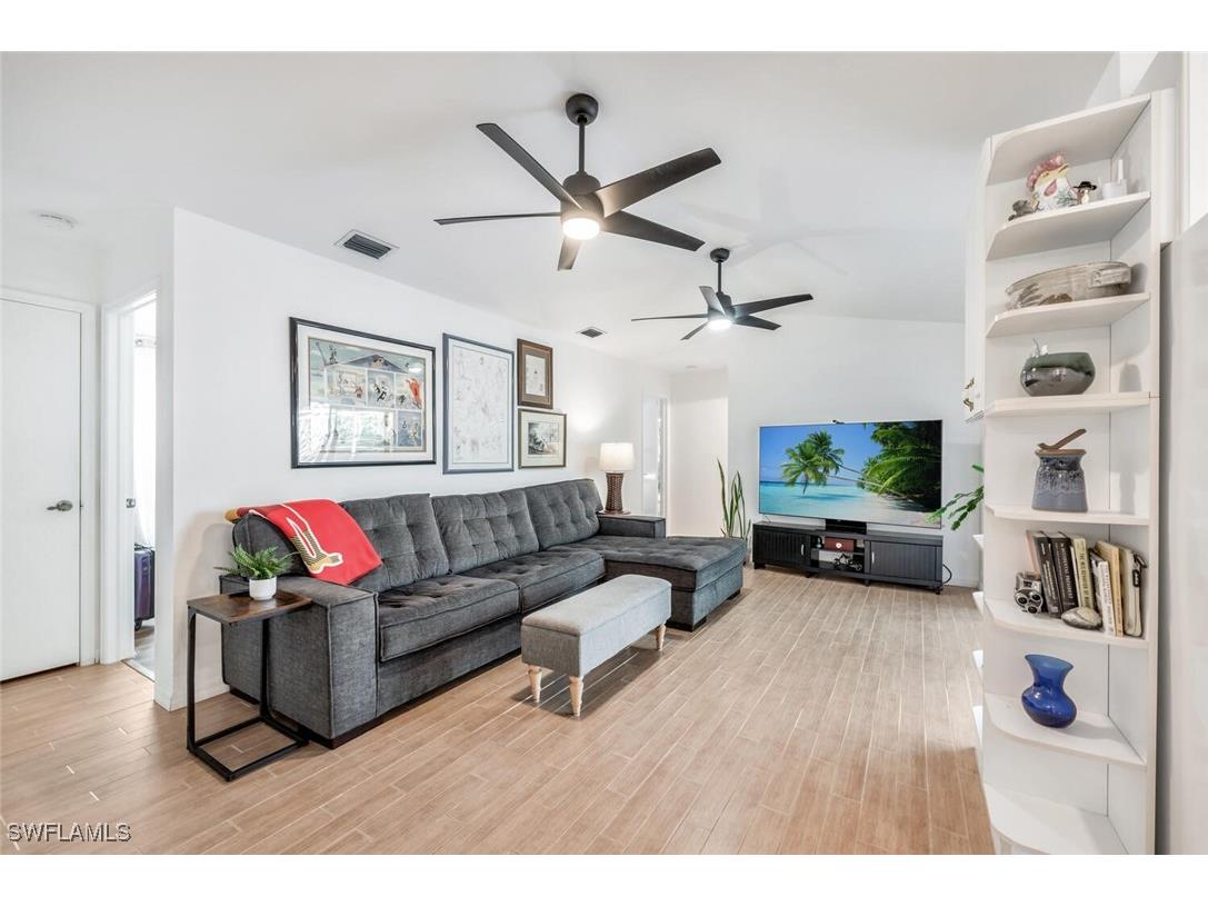 3671 8th Avenue SE Naples FL 34117 224098015 image13