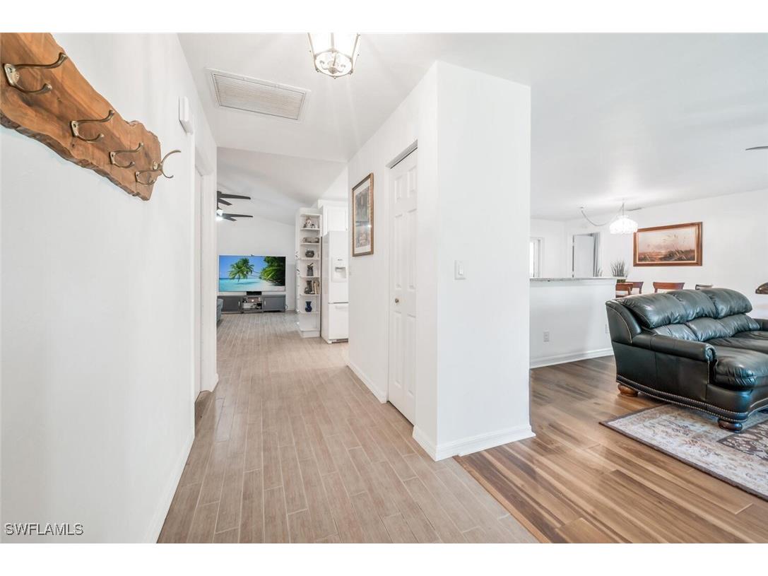 3671 8th Avenue SE Naples FL 34117 224098015 image7