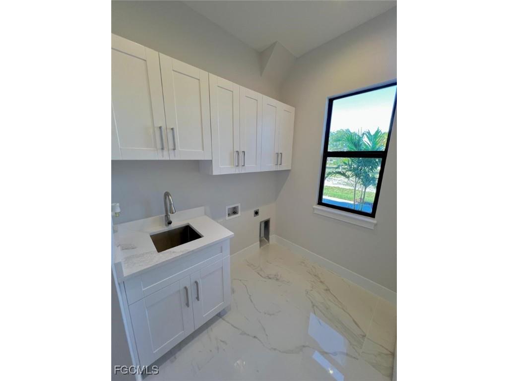 3672 68th Ave Ne Naples FL 34120 2025021125 image9