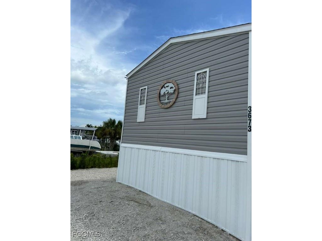 3673 Dewberry Lane Saint James City FL 33956 2025014478 image11