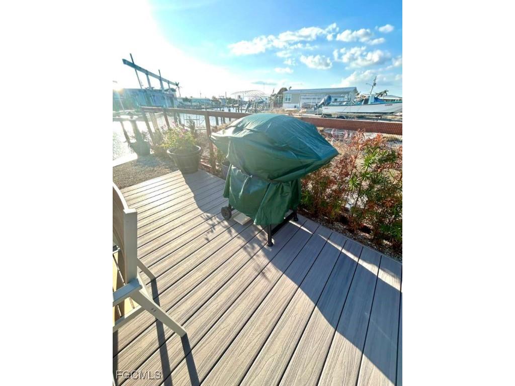 3673 Dewberry Lane Saint James City FL 33956 2025014478 image14